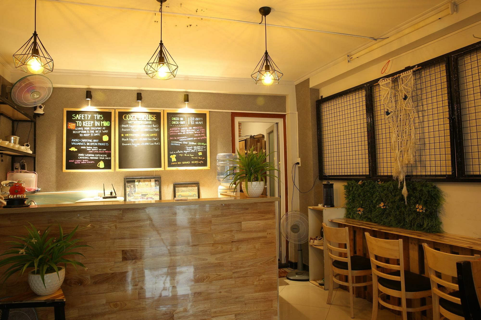 Oyo 708 The Cozi House - Homestay Ho Chi Minh City Exterior photo