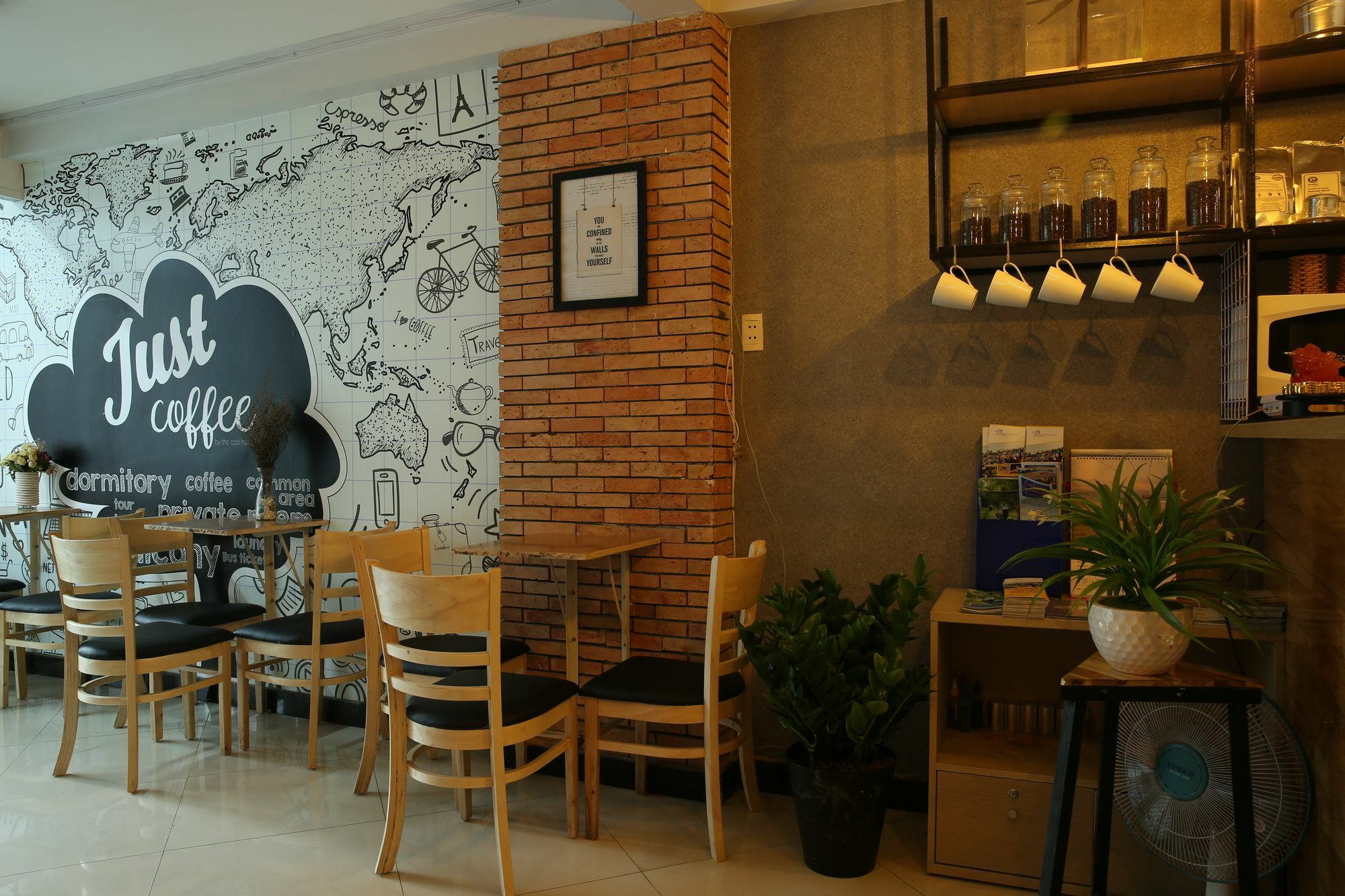 Oyo 708 The Cozi House - Homestay Ho Chi Minh City Exterior photo