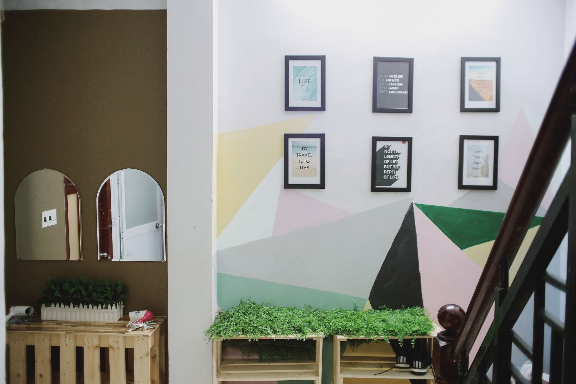 Oyo 708 The Cozi House - Homestay Ho Chi Minh City Exterior photo