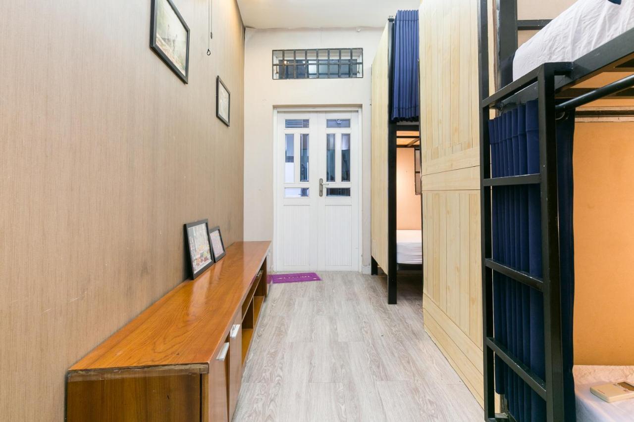 Oyo 708 The Cozi House - Homestay Ho Chi Minh City Exterior photo